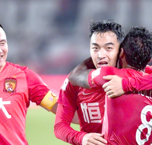 关于深圳佳兆业阵容再次调整，力求在联赛中大获成功的信息