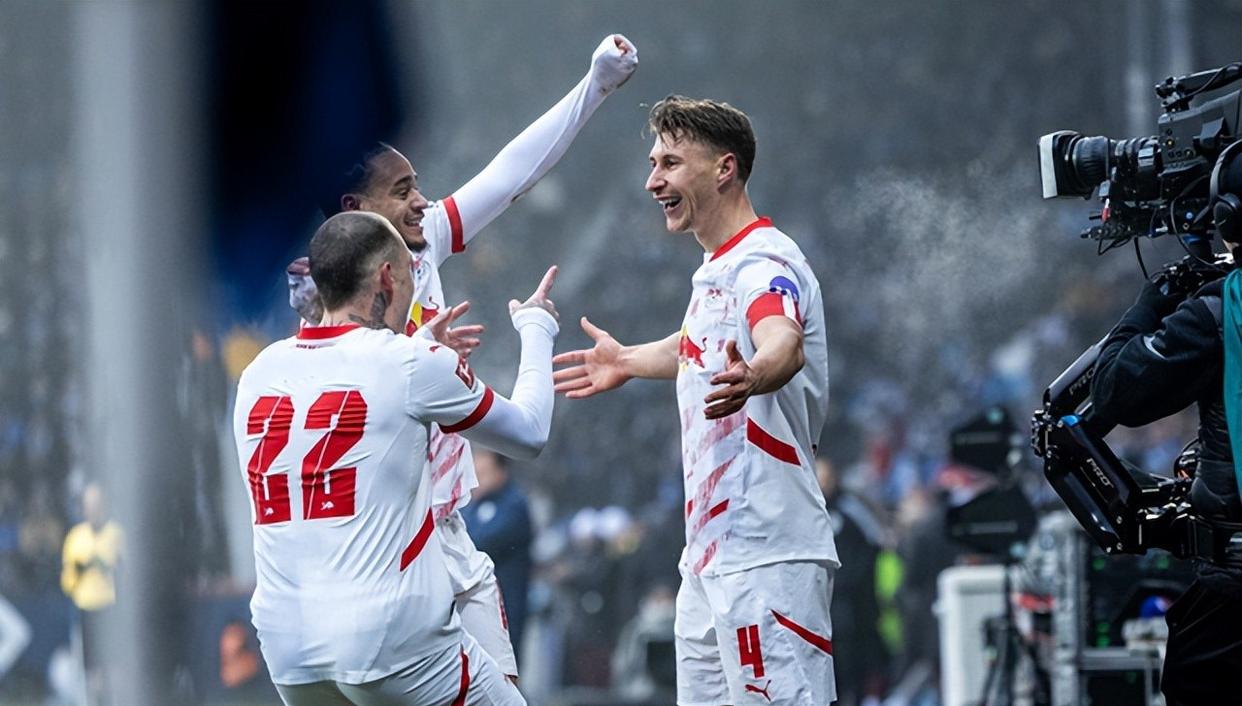 包含RB莱比锡主场不敌对手，连续四轮不胜的词条