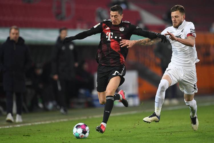 包含法兰克福遭遇连败，深陷积分榜下游泥潭的词条