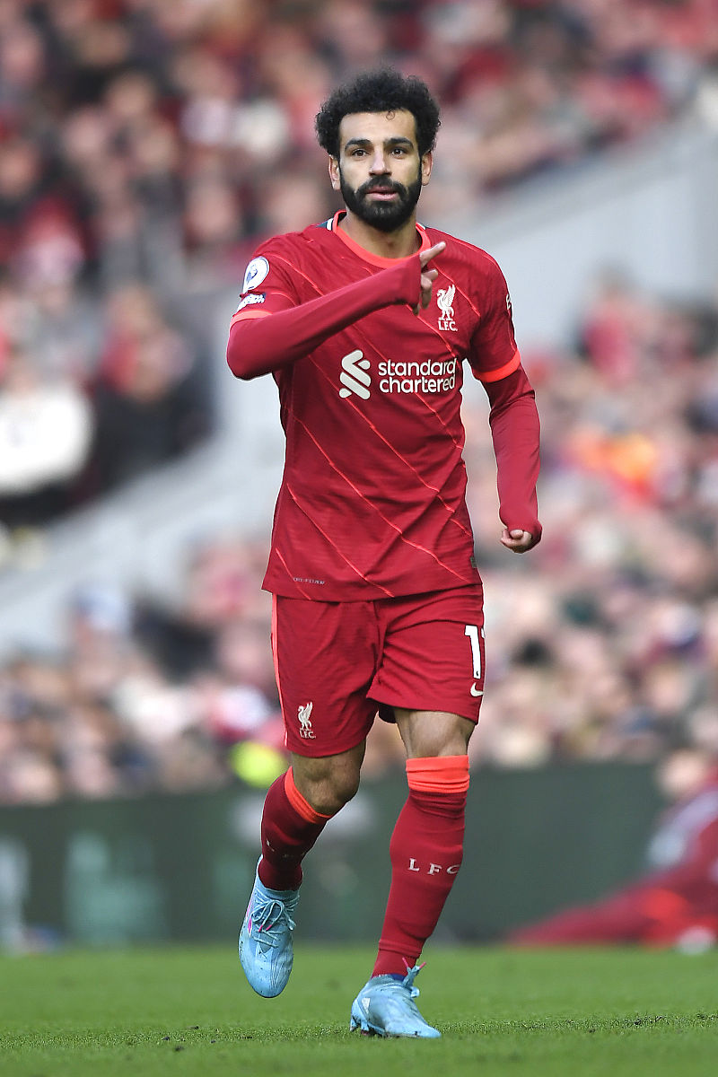 亚冠转会风云：利物浦盯上锋线强援，萨拉赫或成交易筹码(利物浦前锋萨拉赫)